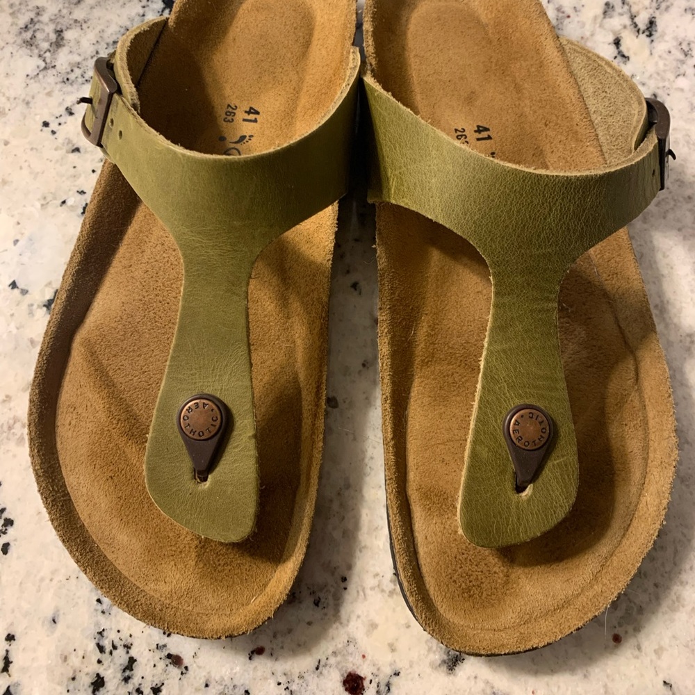 Aerothotic sandals